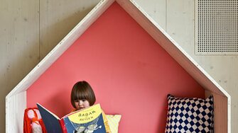 Hrdými nositeľmi rakúskeho ekologického symbolu sú už aj ADLER Lignovit Interior UV 100 a ADLER Innenlasur UV 100. (Foto: ADLER)