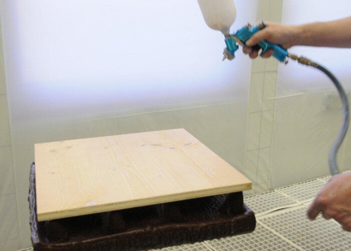 Krok 1 – nanesenie svetlého moridla