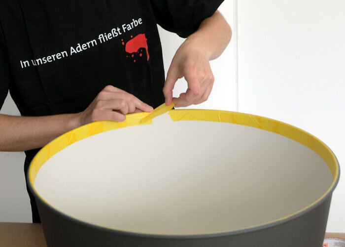 Olepte všetko, čo je potreba, páskou 