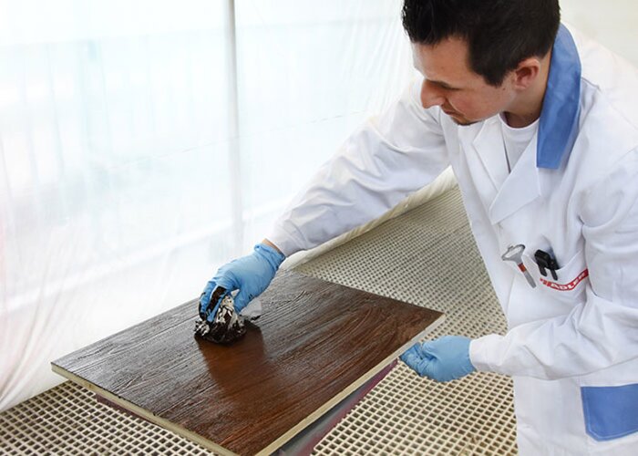 Krok 5: Potom natrite drevo prípravkom Protor-Primo...