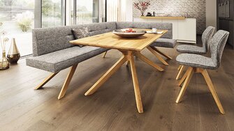 S C2C certifikovaným olejom Legno-Öl ponúka ADLER udržateľné a ekologické nátery pre prirodzený vzhľad v obývacích priestoroch (FOTO: Anrei)